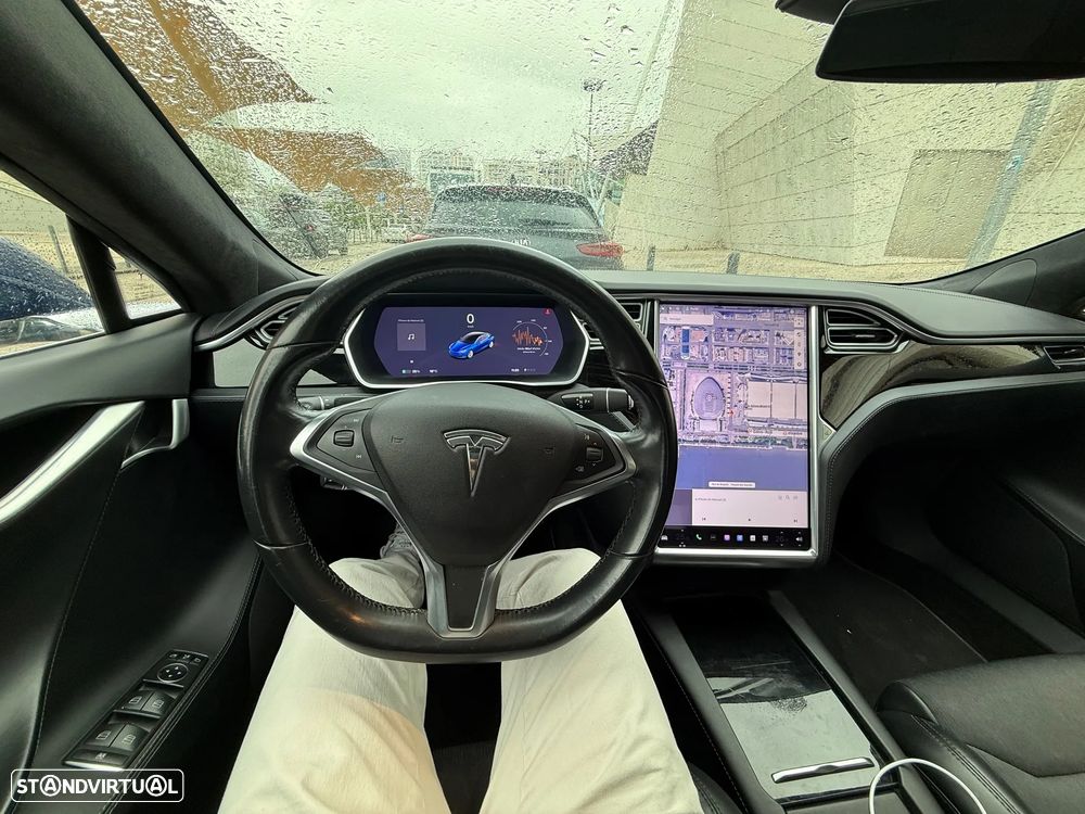 Tesla Model S 85 - 4