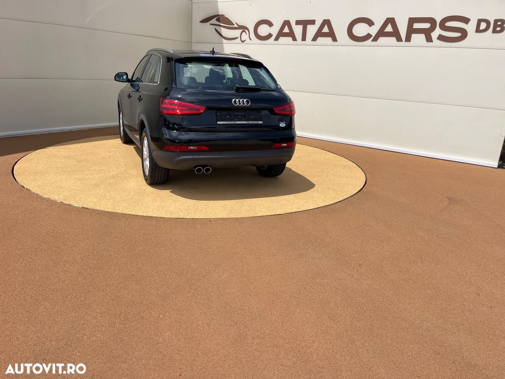 Audi Q3 2.0 TDI Quattro S tronic - 11