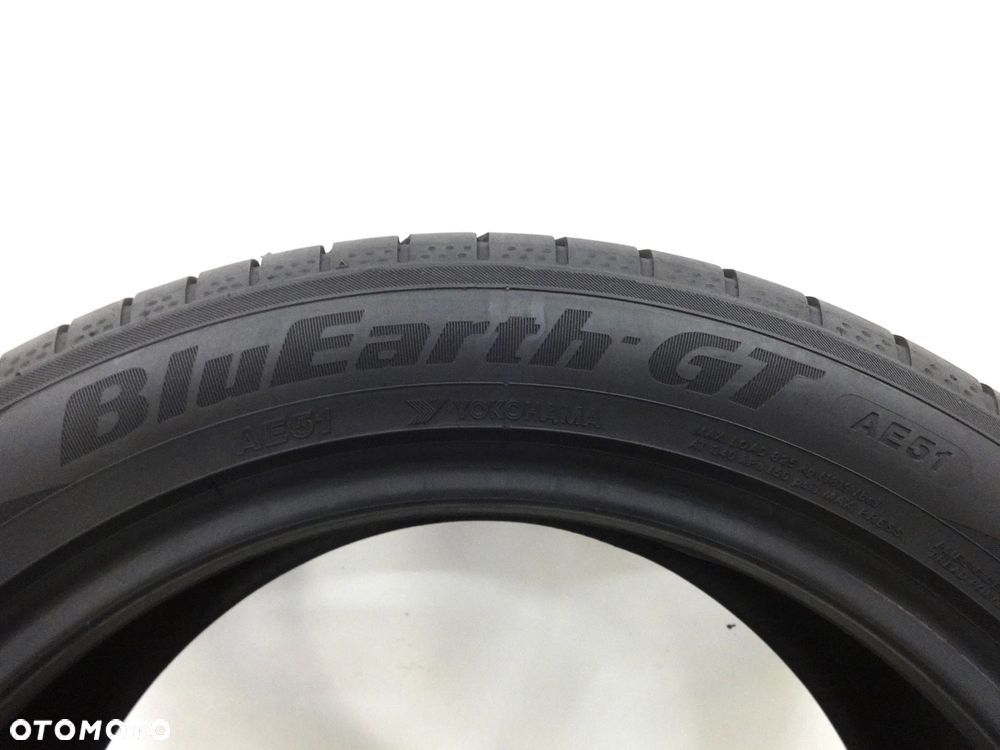 235/50/18 Yokohama BluEarth-GT AE51 - 6