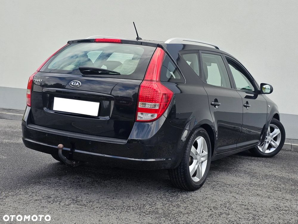 Kia Ceed 1.4 CVVT Attract - 8