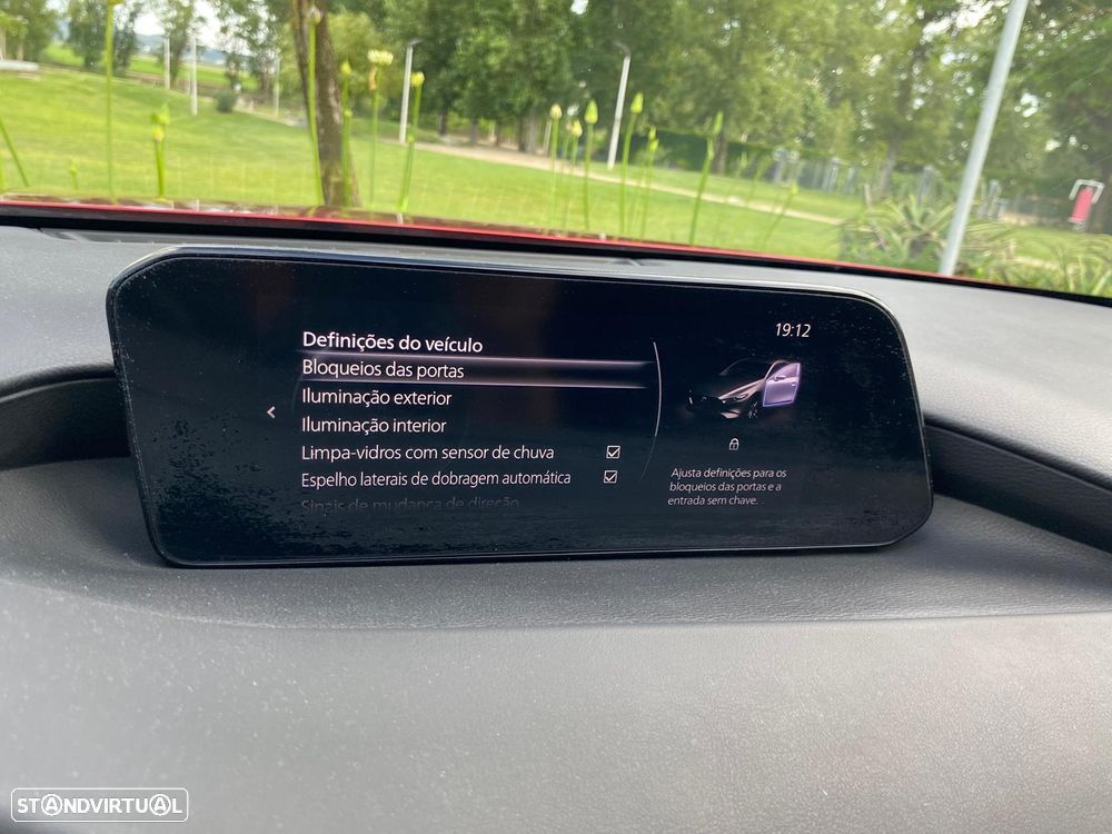 Mazda 3 Hatchback 2.0 Sky-G Evolve P.i-Actvsense J18 - 32