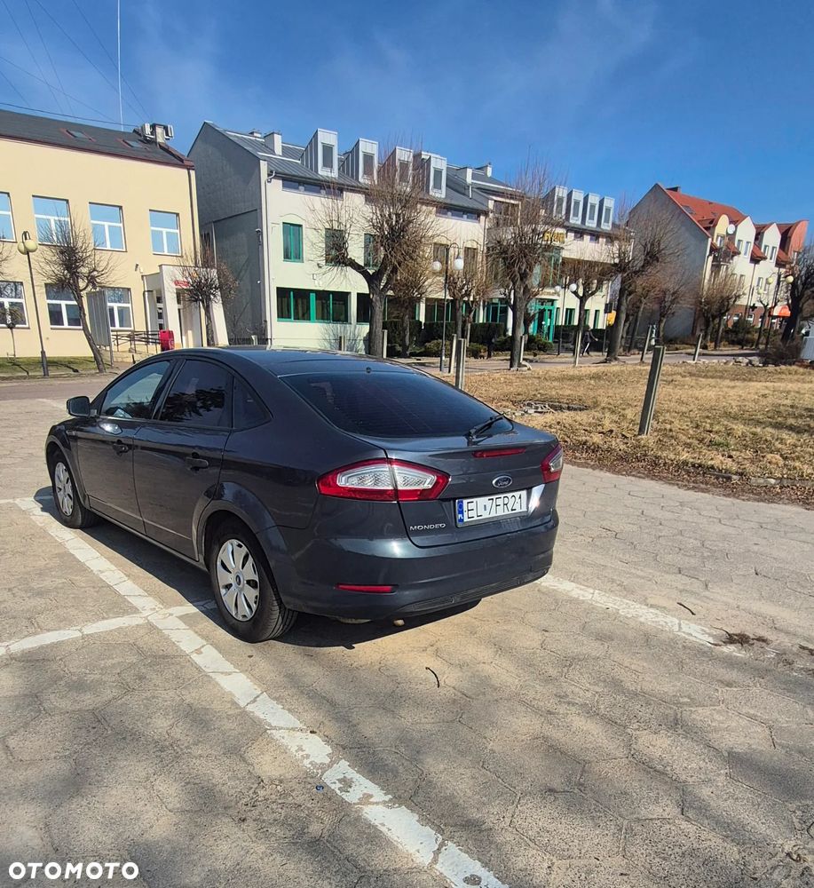 Ford Mondeo 2.0 Trend - 6