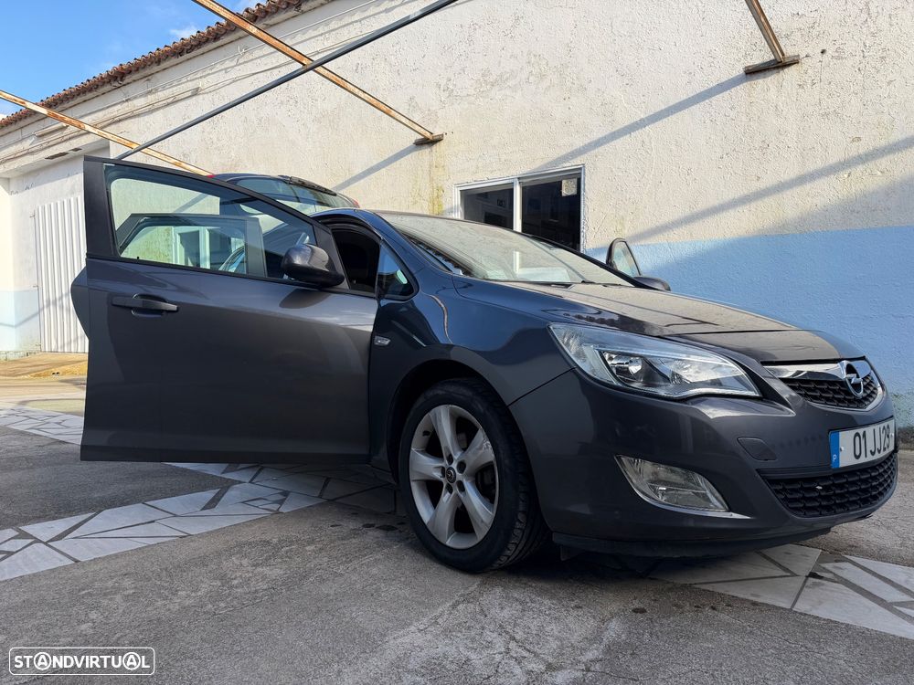 Opel Astra 1.3 CDTI Cosmo - 19