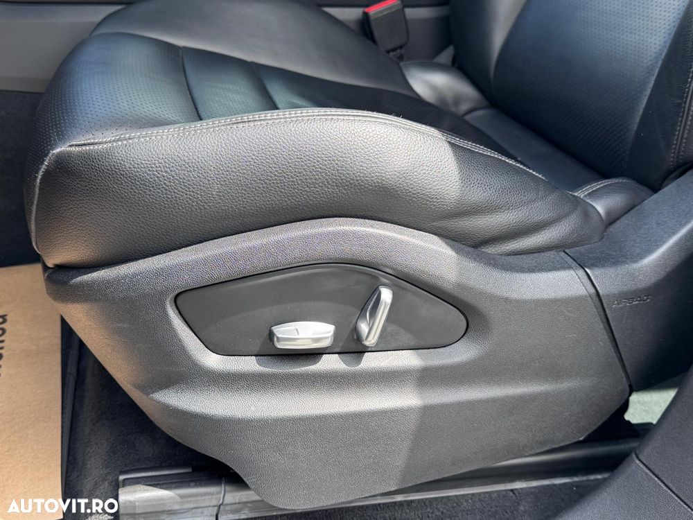 Porsche Cayenne Tiptronic S - 23