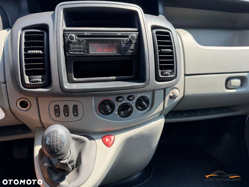 Nissan Primastar - 11
