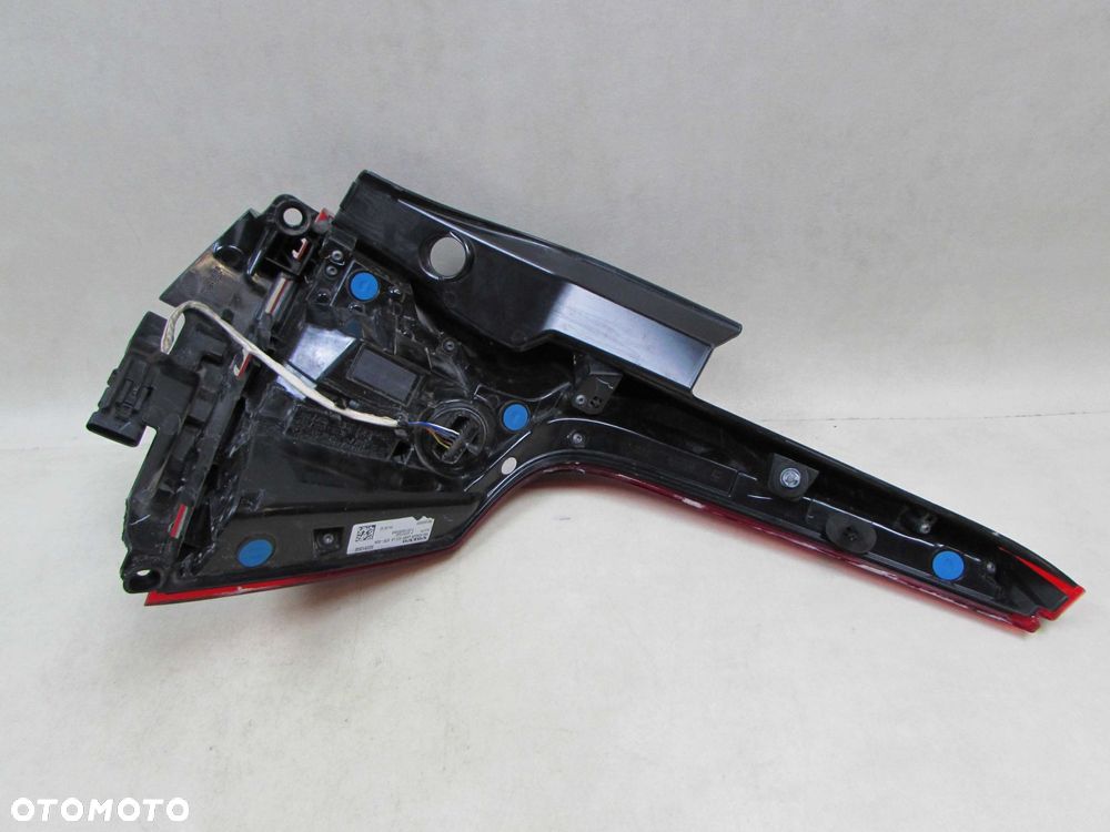 VOLVO V60 II 18- LAMPA TYL LEWA LED 32291358 EUROPA - 11