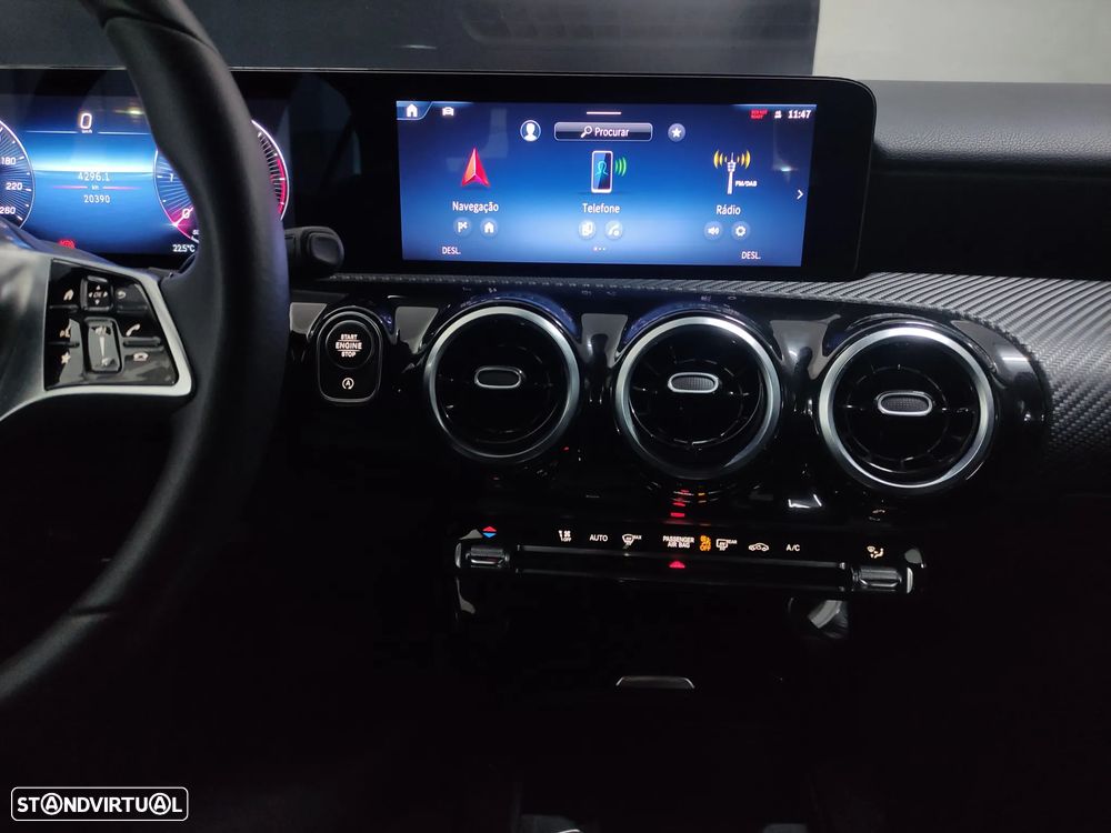 Mercedes-Benz CLA 180 d Style Plus Aut. - 15