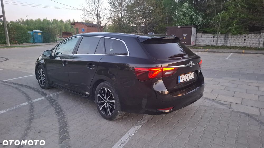 Toyota Avensis 2.0 D-4D Prestige - 7
