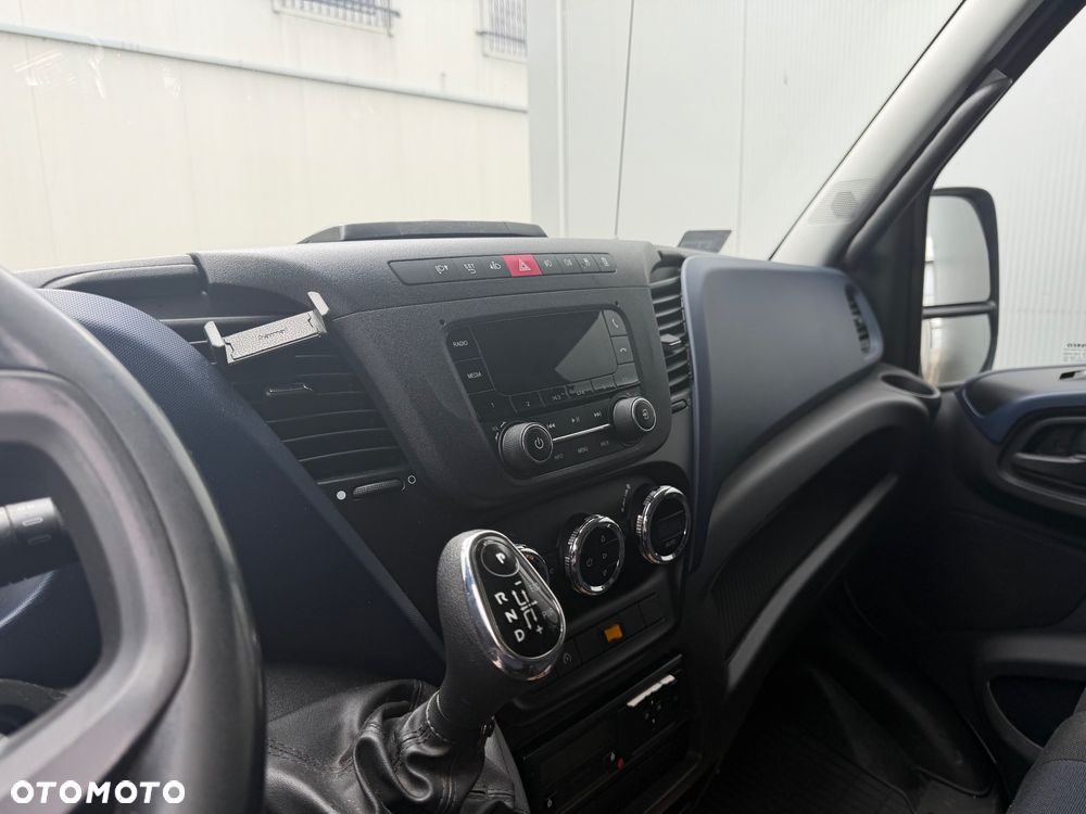 Iveco 72C18 - 9