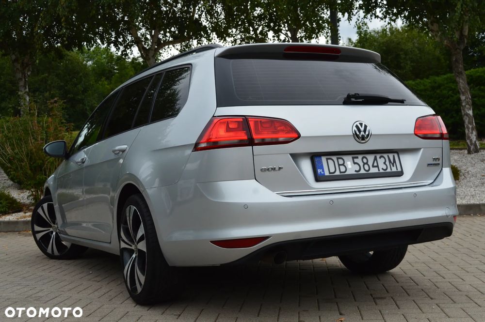 Volkswagen Golf 1.6 TDI BlueMotion Technology Comfortline - 12