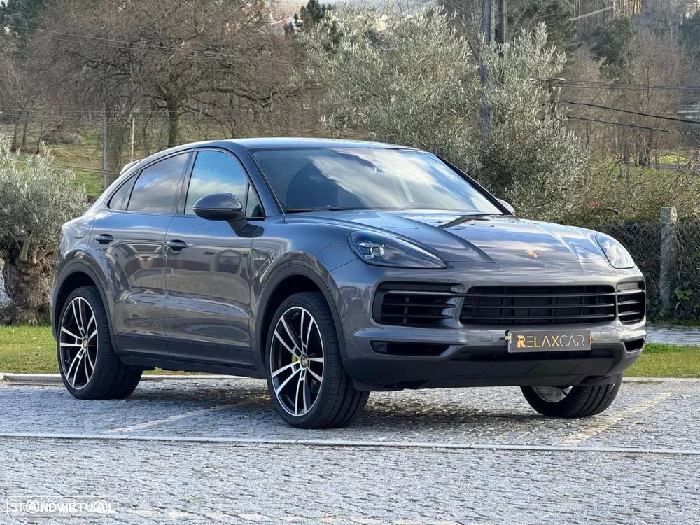 Porsche Cayenne Coupé E-Hybrid - 32