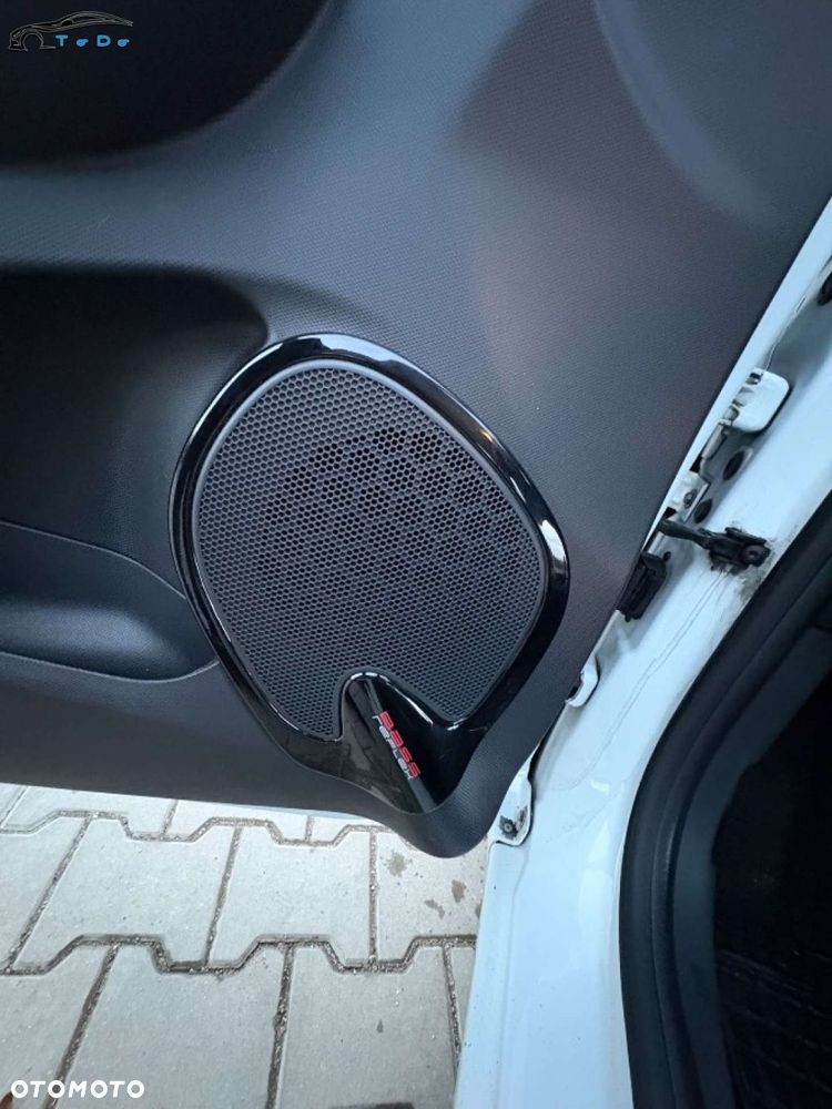 Renault Clio Energy dCi 90 EDC Initiale Paris - 23