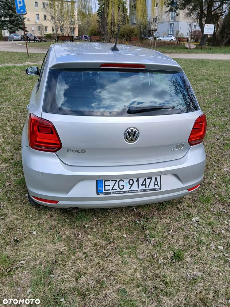 Volkswagen Polo 1.4 TDI Blue Motion Technology Allstar - 4