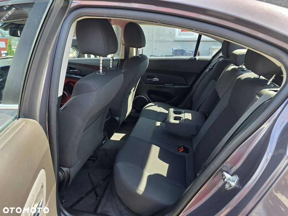 Chevrolet Cruze 1.8 LS (klm) - 23