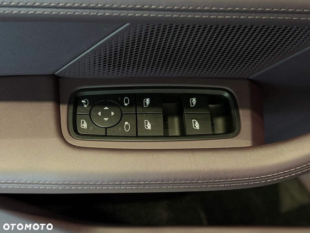 Porsche Taycan 105kWh 4S Performance Plus - 14