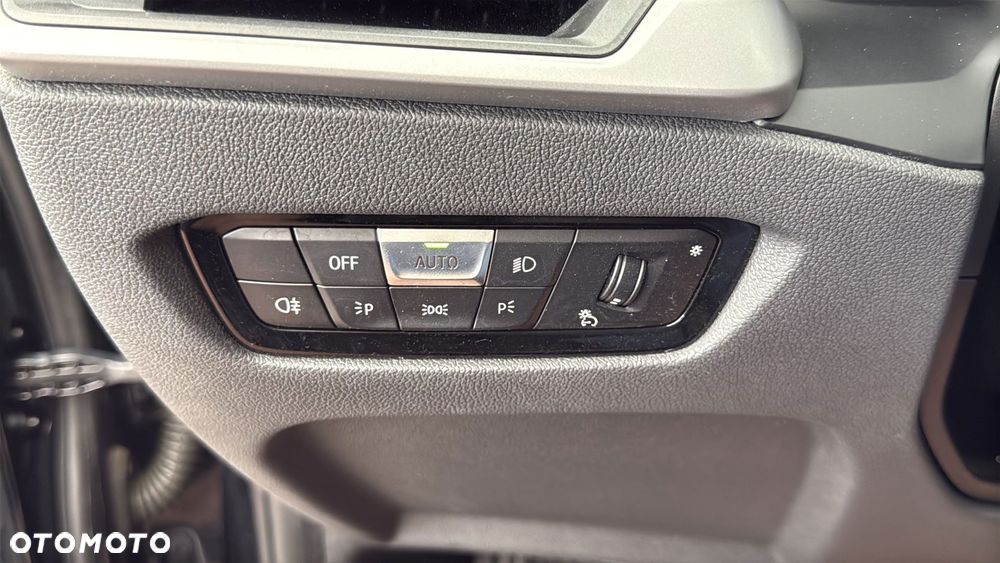 BMW Seria 3 320d Advantage - 27