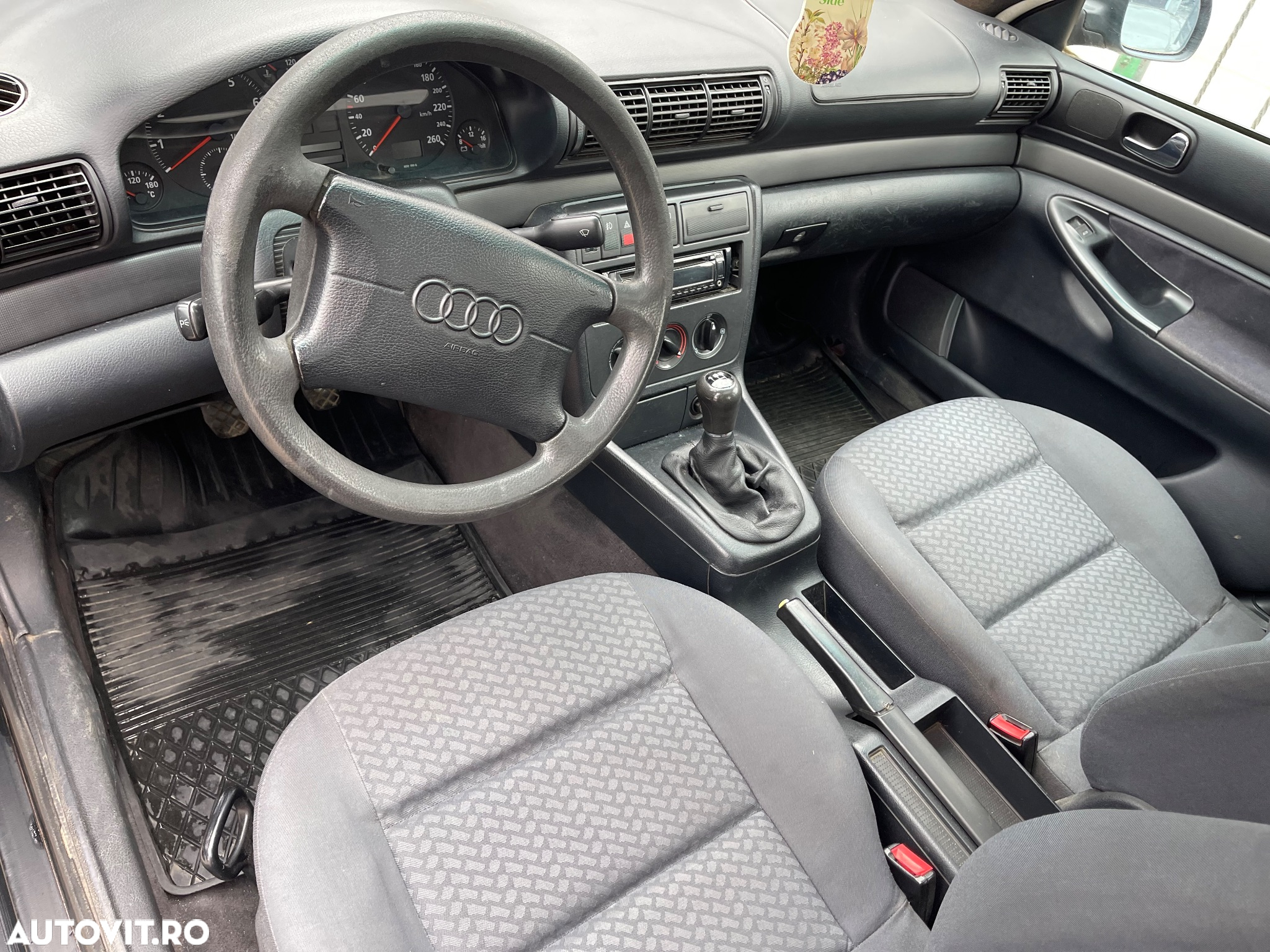 Audi A4 - 16