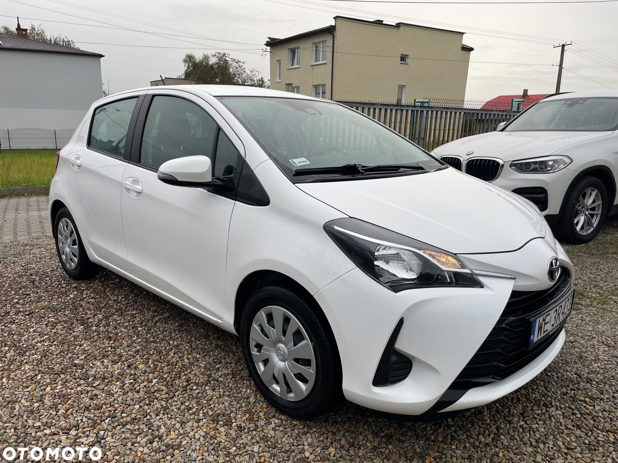 Toyota Yaris 1.0 Active - 17