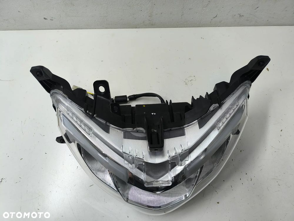Reflektor Suzuki Burgman Suzuki 125 - 2