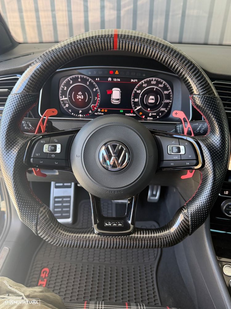 VW Golf 2.0 TSI GTI DSG Performance - 17