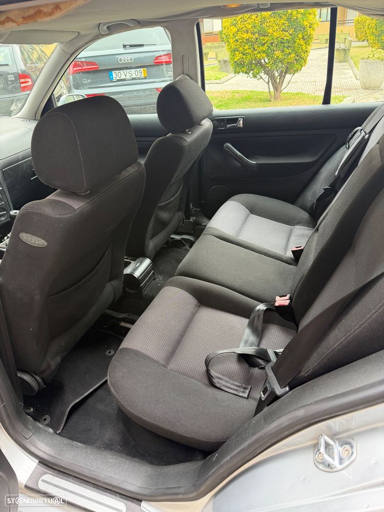 VW Golf 1.4i Confortline - 9