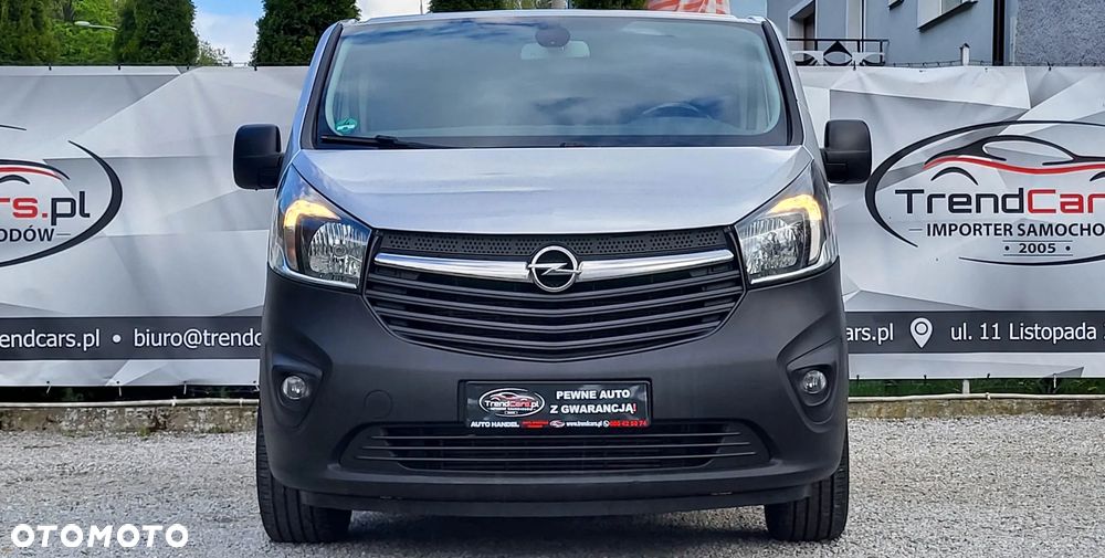 Opel Vivaro - 10