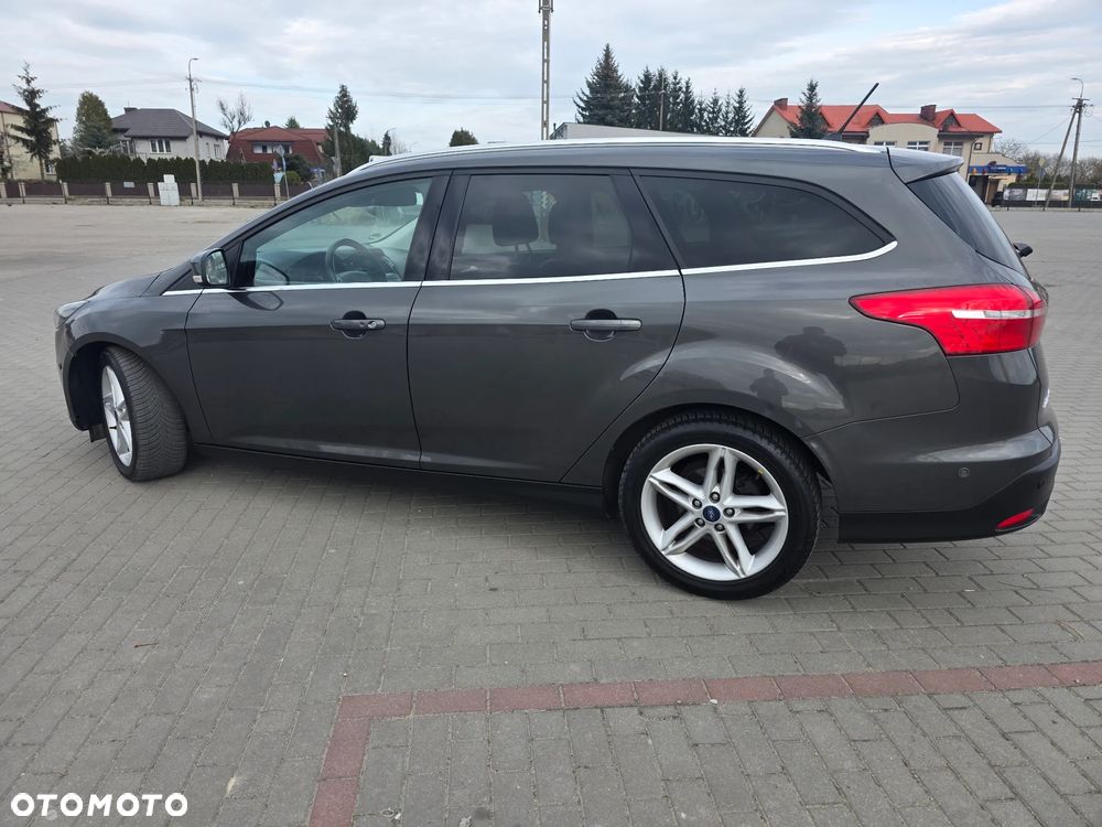 Ford Focus 2.0 TDCi Titanium ASS - 20
