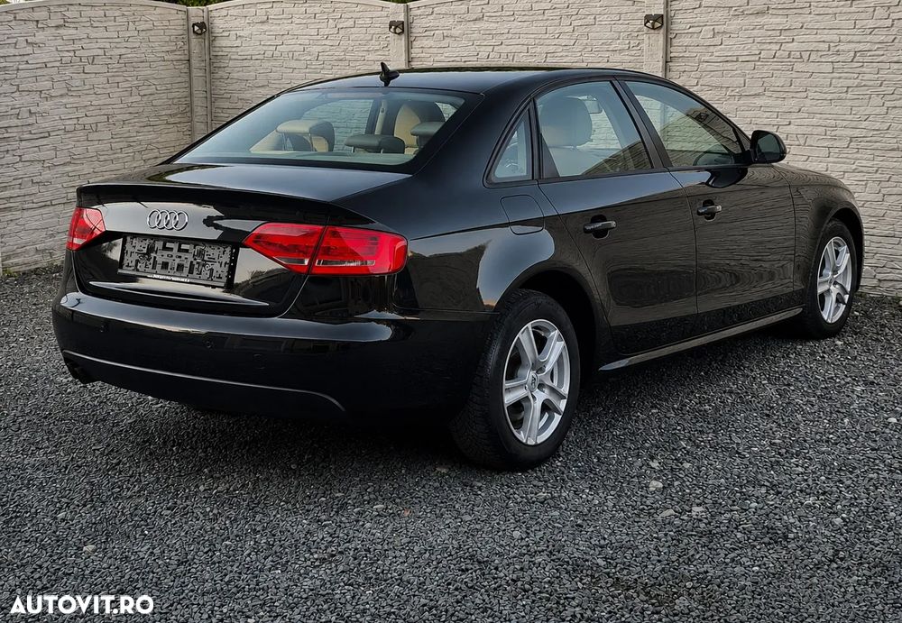 Audi A4 Limuzina - 4