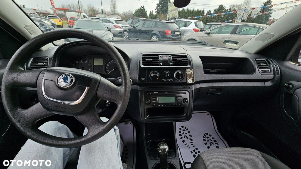 Skoda Roomster 1.4 16V Comfort - 28