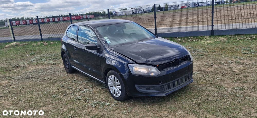 Volkswagen Polo 1.6 TDI Trendline - 1