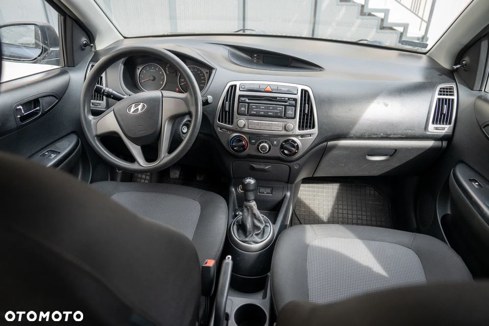 Hyundai I20 2013 photo 4