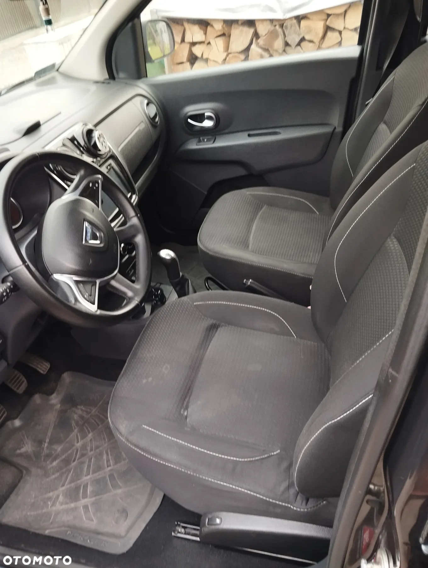 Dacia Lodgy - 17