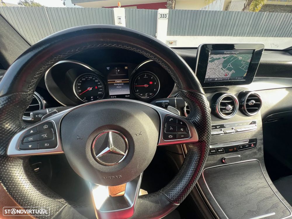 Mercedes-Benz GLC 250 d Coupé AMG Line 4-Matic - 17