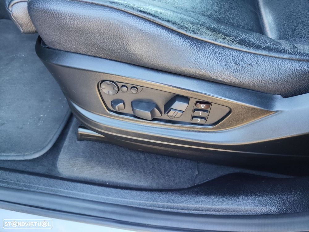 BMW X6 40 d xDrive - 27