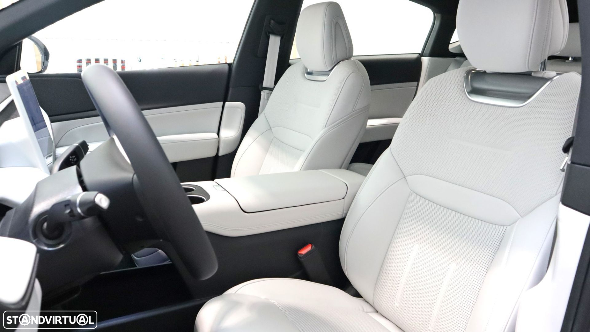 Xpeng G6 66 kWh Standard Range - 9