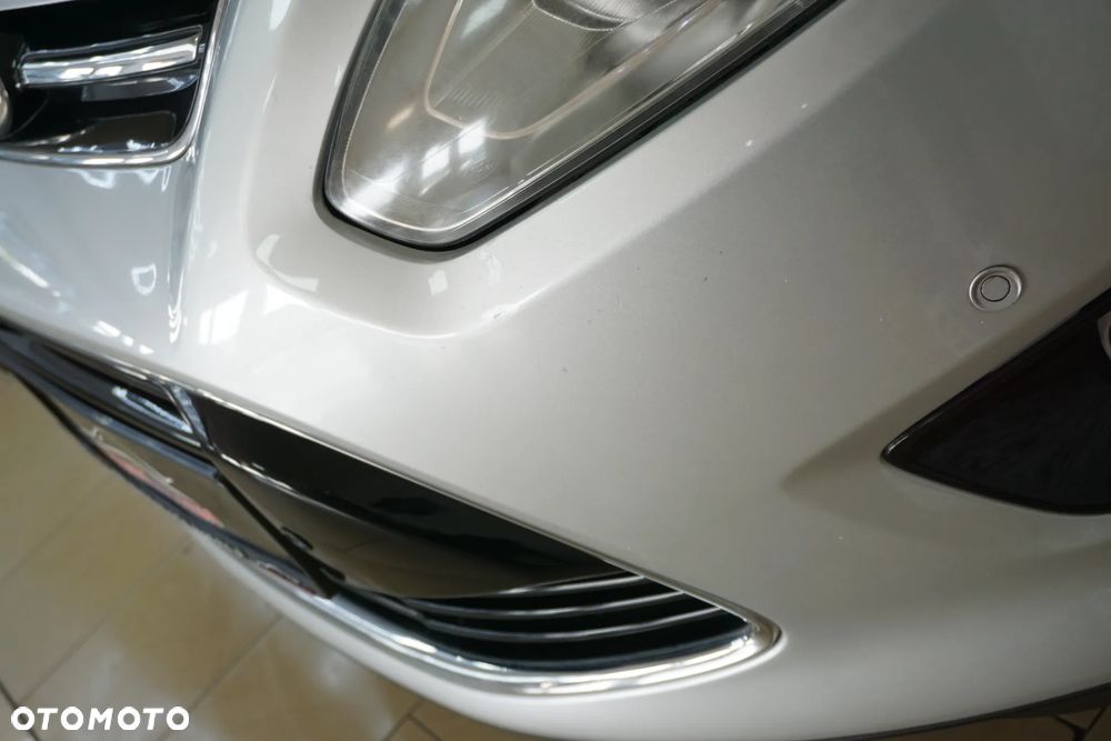 Ford C-MAX 1.6 FF Ambiente - 15