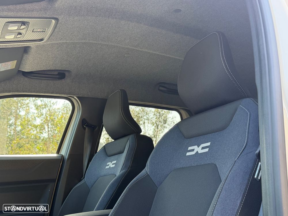 Dacia Duster 1.6 Hybrid Journey - 41