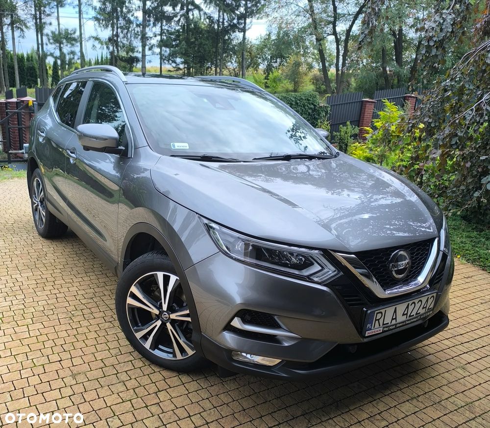Nissan Qashqai 1.3 DIG-T N-Connecta DCT - 1