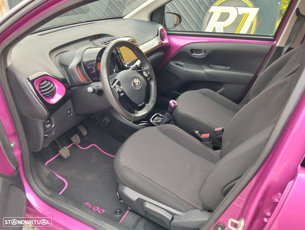 Toyota Aygo 1.0 X-Cite - 4