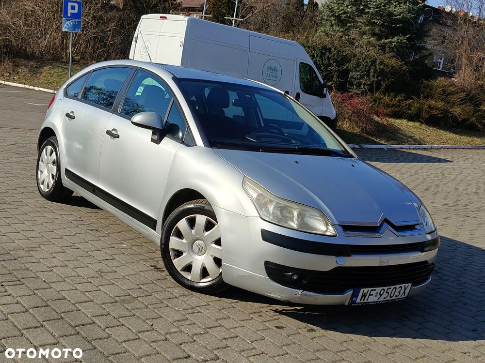 Citroën C4 1.4 16V Impress - 4
