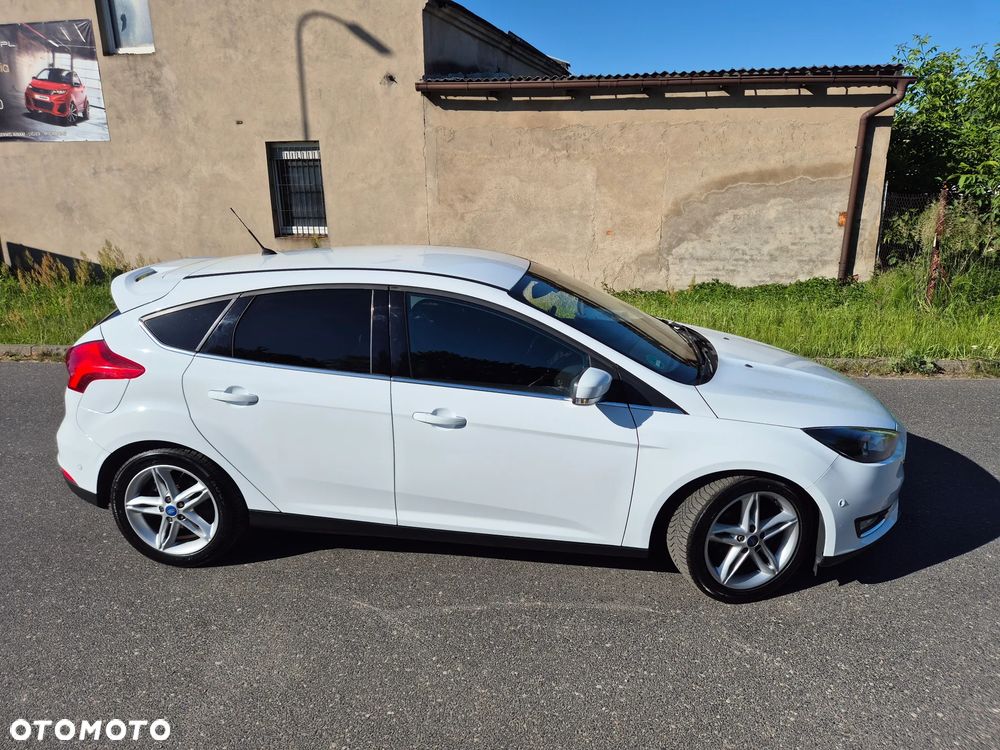 Ford Focus 1.5 TDCi DPF Start-Stopp-System Titanium - 6