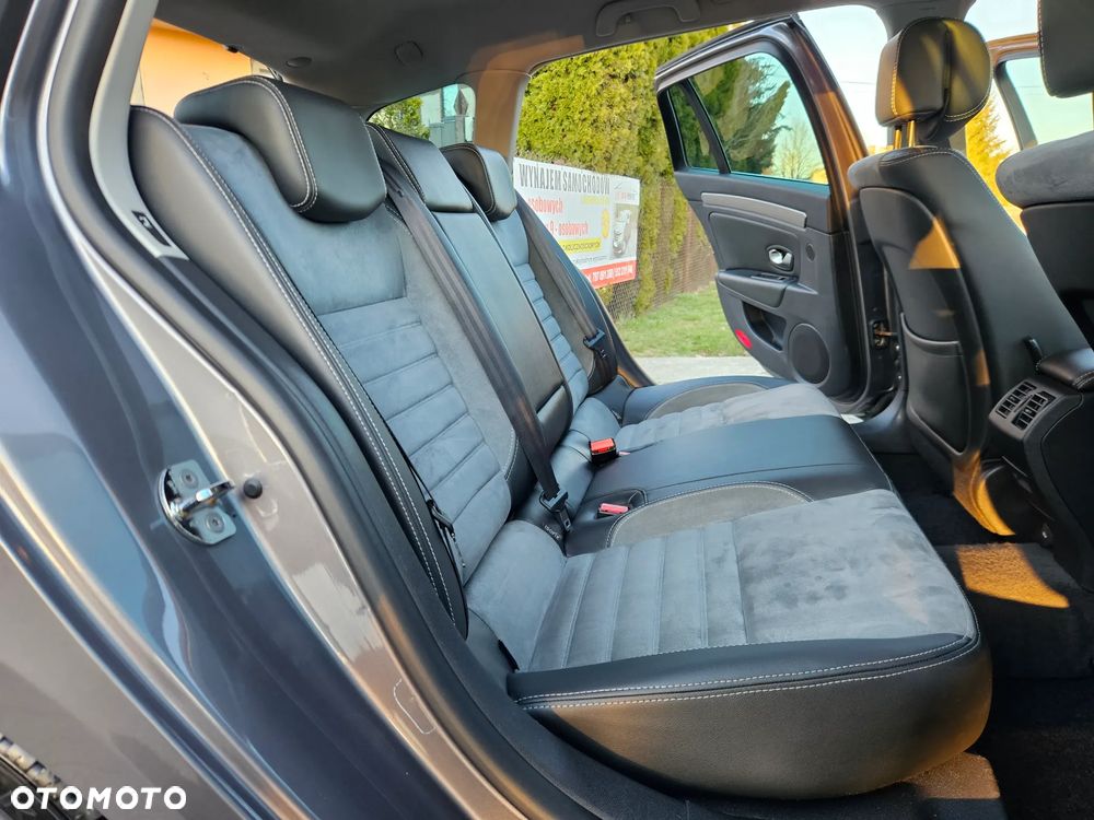 Renault Laguna 2.0 dCi Bose Edition ESM - 27
