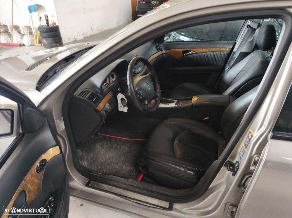 Mercedes-Benz E 270 - 3