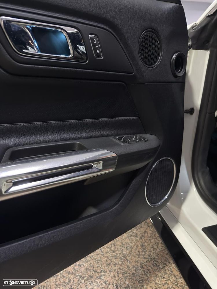 Ford Mustang 2.3i EcoBoost - 5