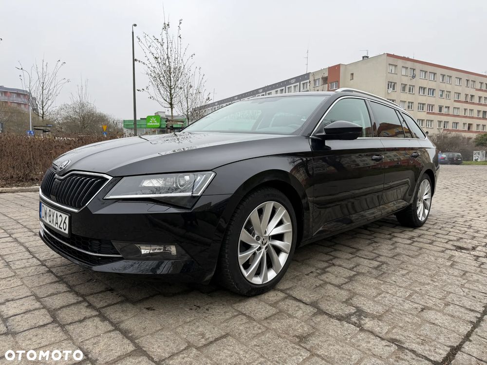 Skoda Superb 1.8 TSI Ambition DSG - 1