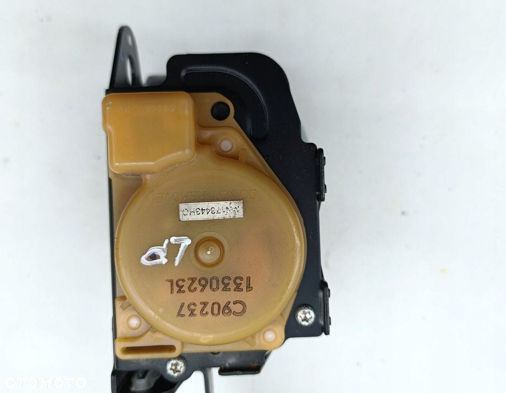 PAS BEZPIECZEŃSTWA LEWY PRZÓD MITSUBISHI L200 IV 2006R - 4
