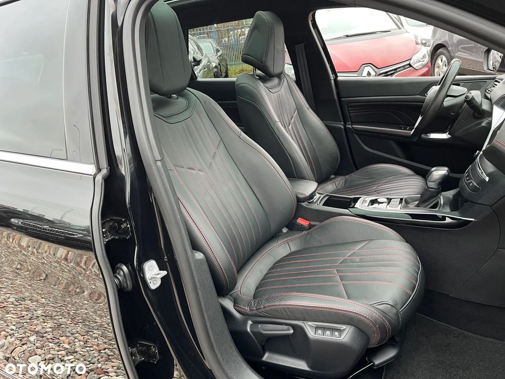 Peugeot 308 BlueHDi 150 EAT6 Stop & Start GT-Line Edition - 35