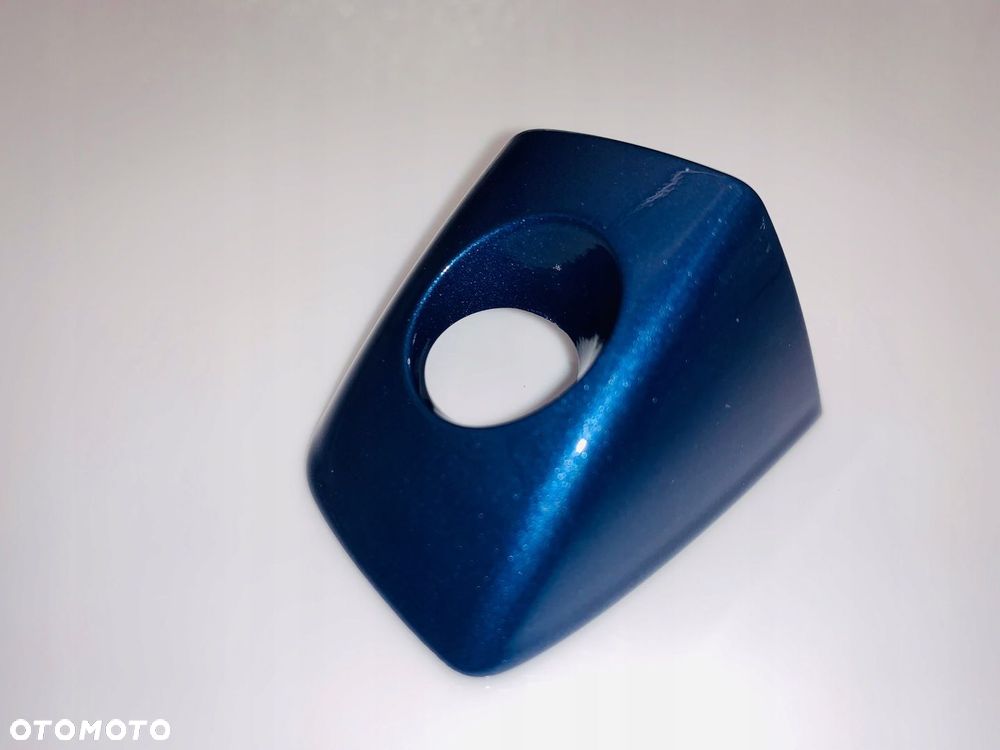 ZAŚLEPKA KLAMKI ZEWNĘTRZNA LEWA A6/A7/A8 OEM LY9B - 5