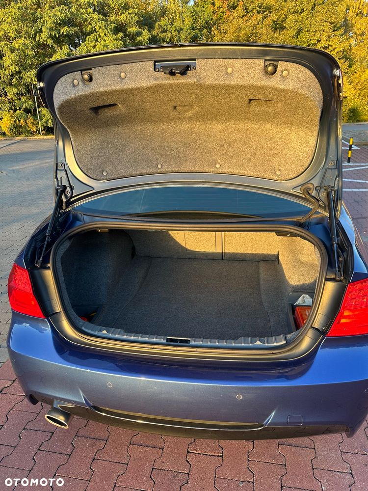 BMW Seria 3 320d - 30