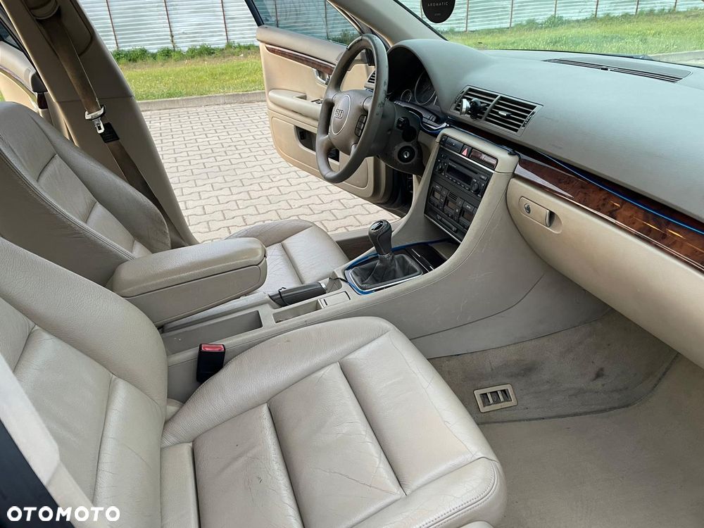Audi A4 Limousine 1.8T - 16